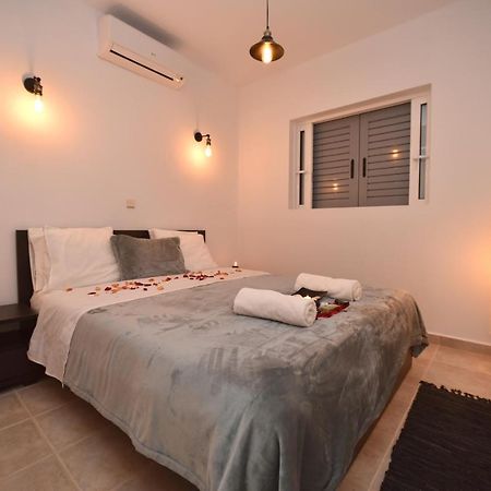 Villa Verde อาโน คาลอน เนรอน ภายนอก รูปภาพ